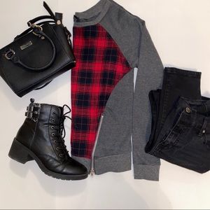 Zipped Plaid Top Rue 21